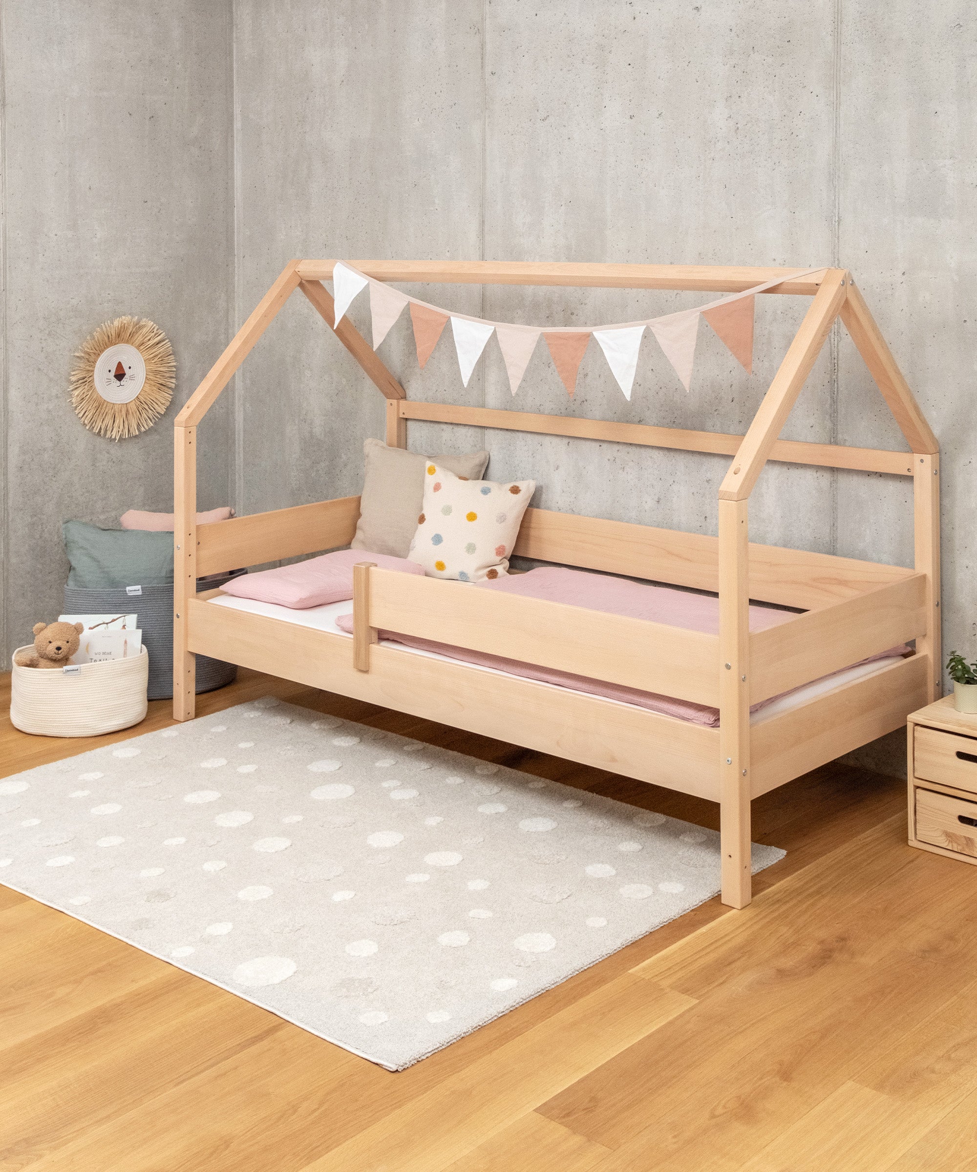 ehrenkind-hausbett-nova-b-ware-buche-wei-teilvormontiert-112-99-statt-349-90 image 2
