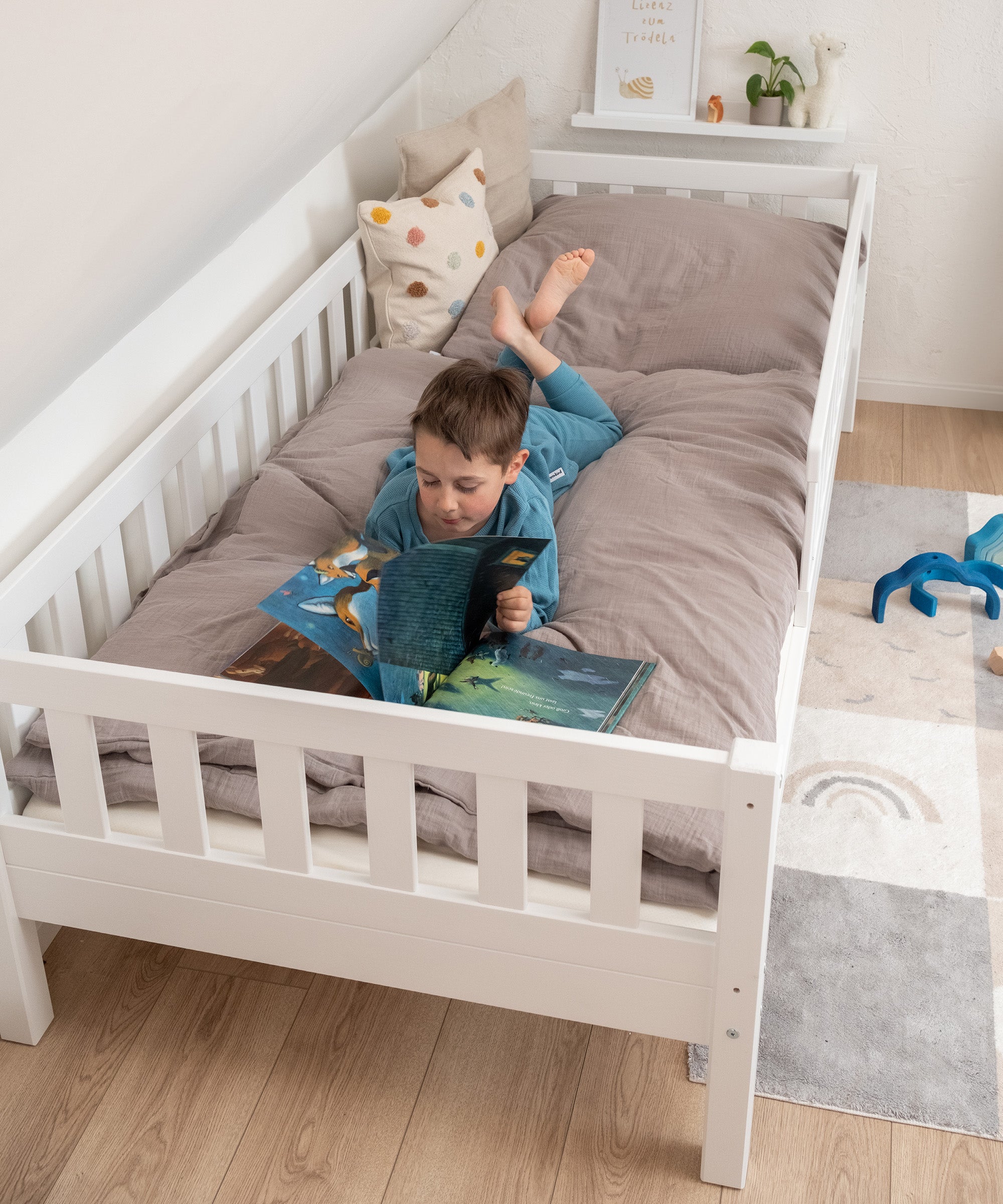 ehrenkind-kinderbett-lille-b-ware-kiefer-wei-90-200-cm image 2