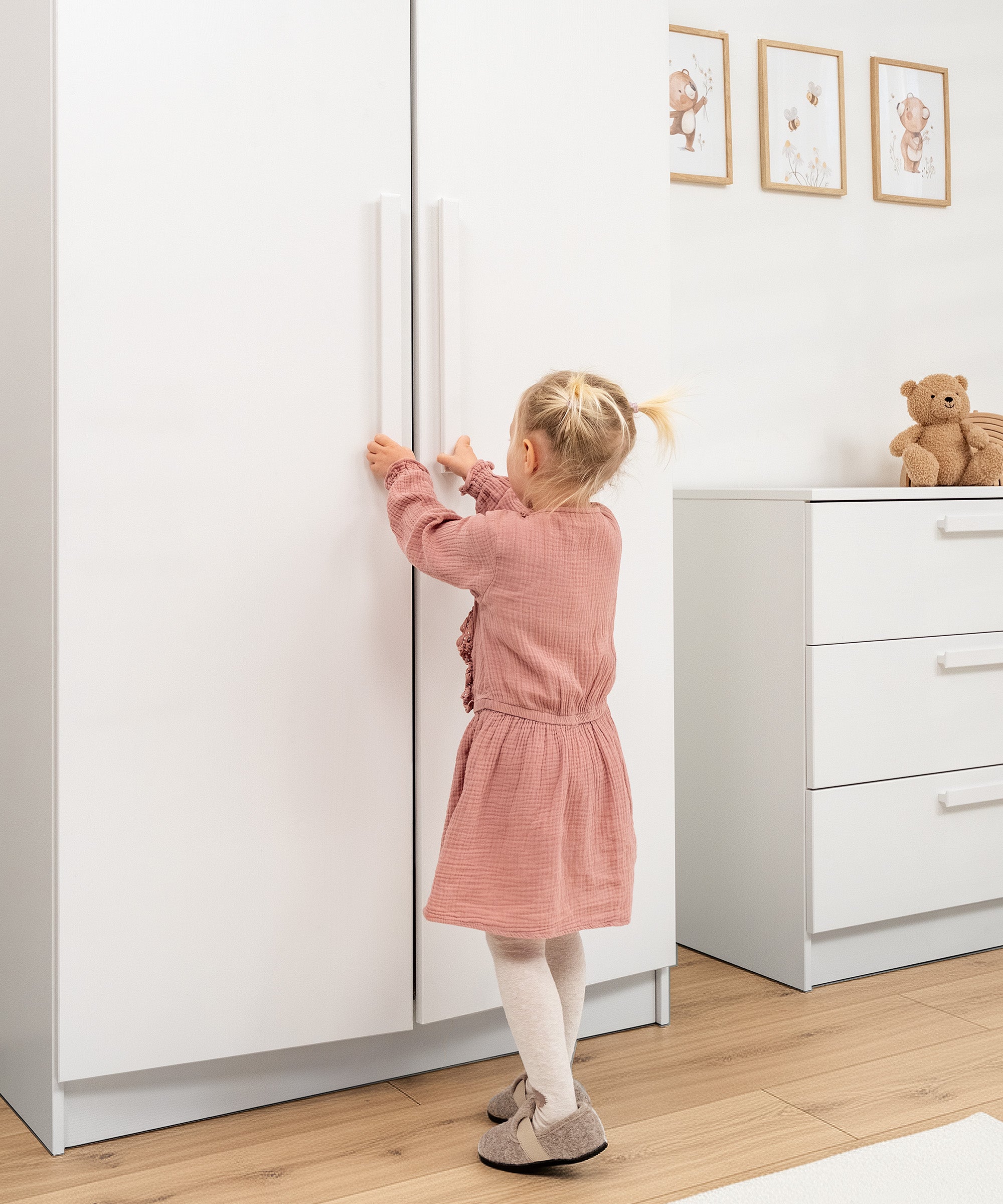 ehrenkind-linia-kleiderschrank-100-cm-breit-kiefer-wei-lackiert-2-t-ren-mit-klei image 8