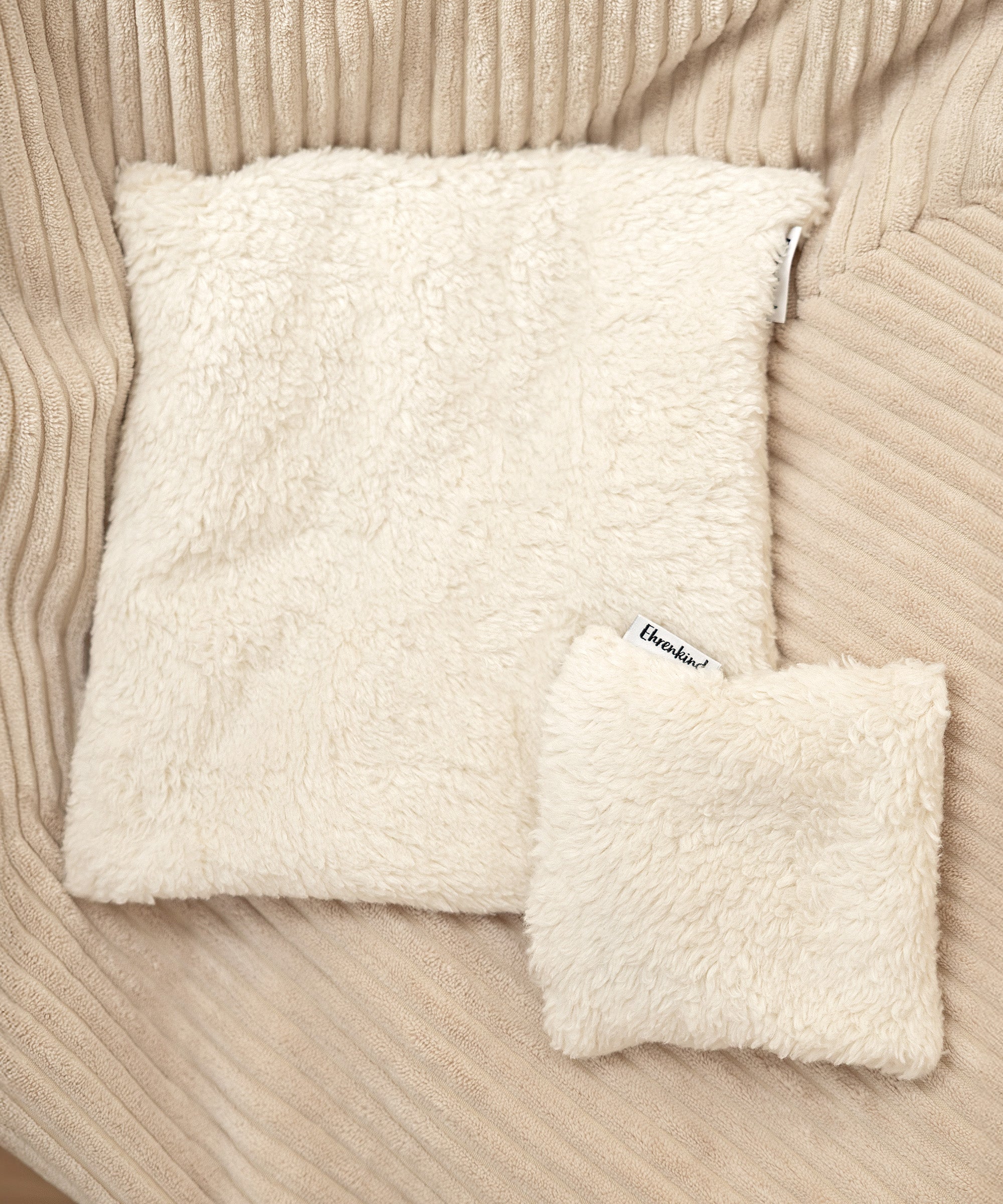 ehrenkind-w-rmekissen-quadratisch-kirschkern-teddy-stoff-aus-100-bio-baumwolle-w image 2