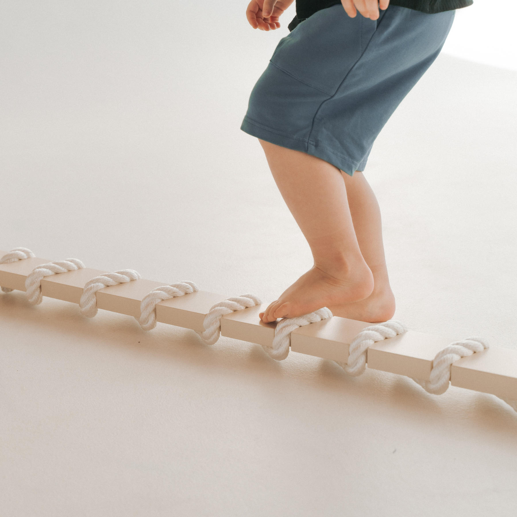 ette-tete-tipitoo-midi-schwebebalken-seil-set-outlet-3-teiliges-balance-set image 8