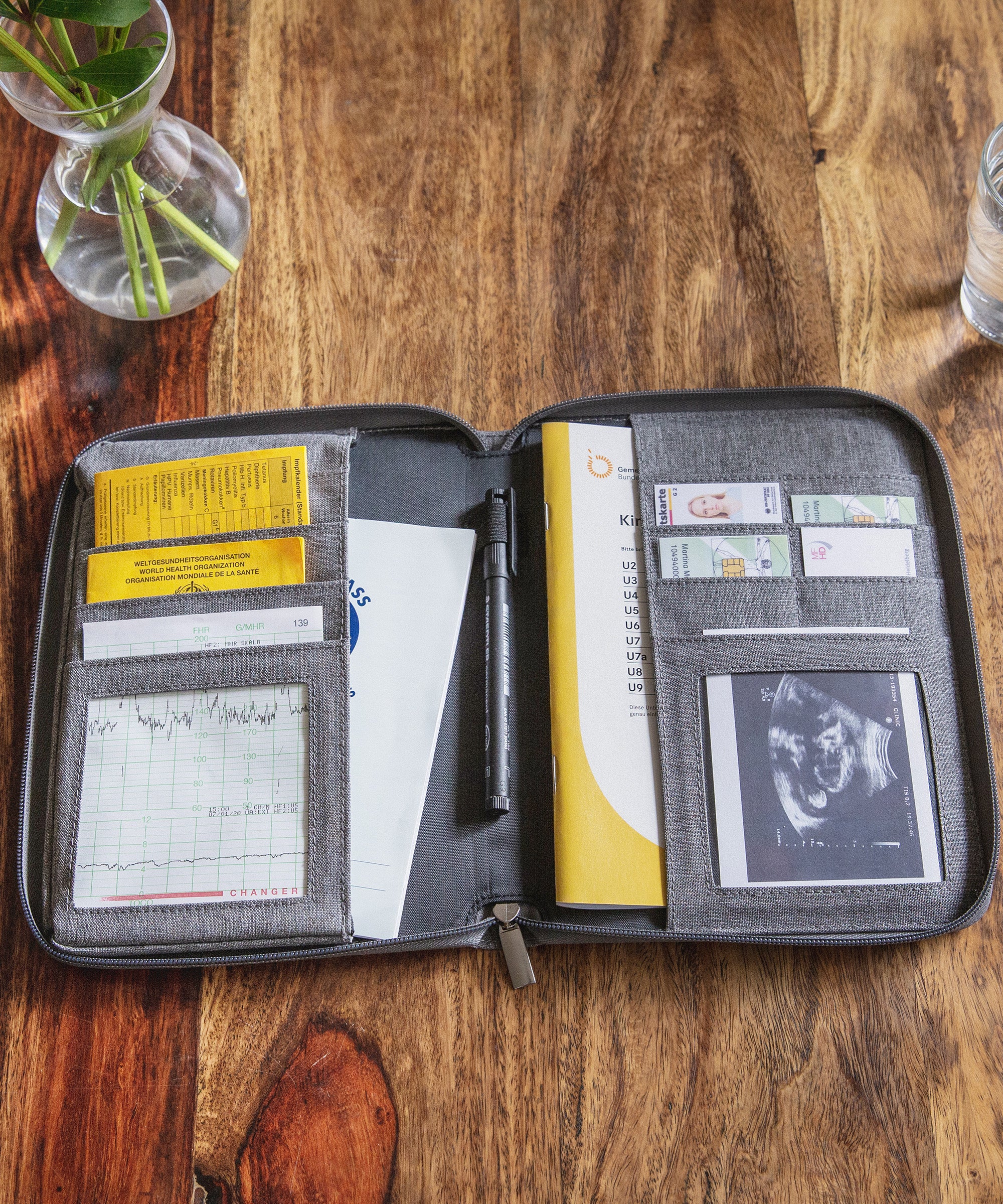 ehrenkind-mutterpassh-lle-organizer-f-r-mutterpass-u-heft image 2