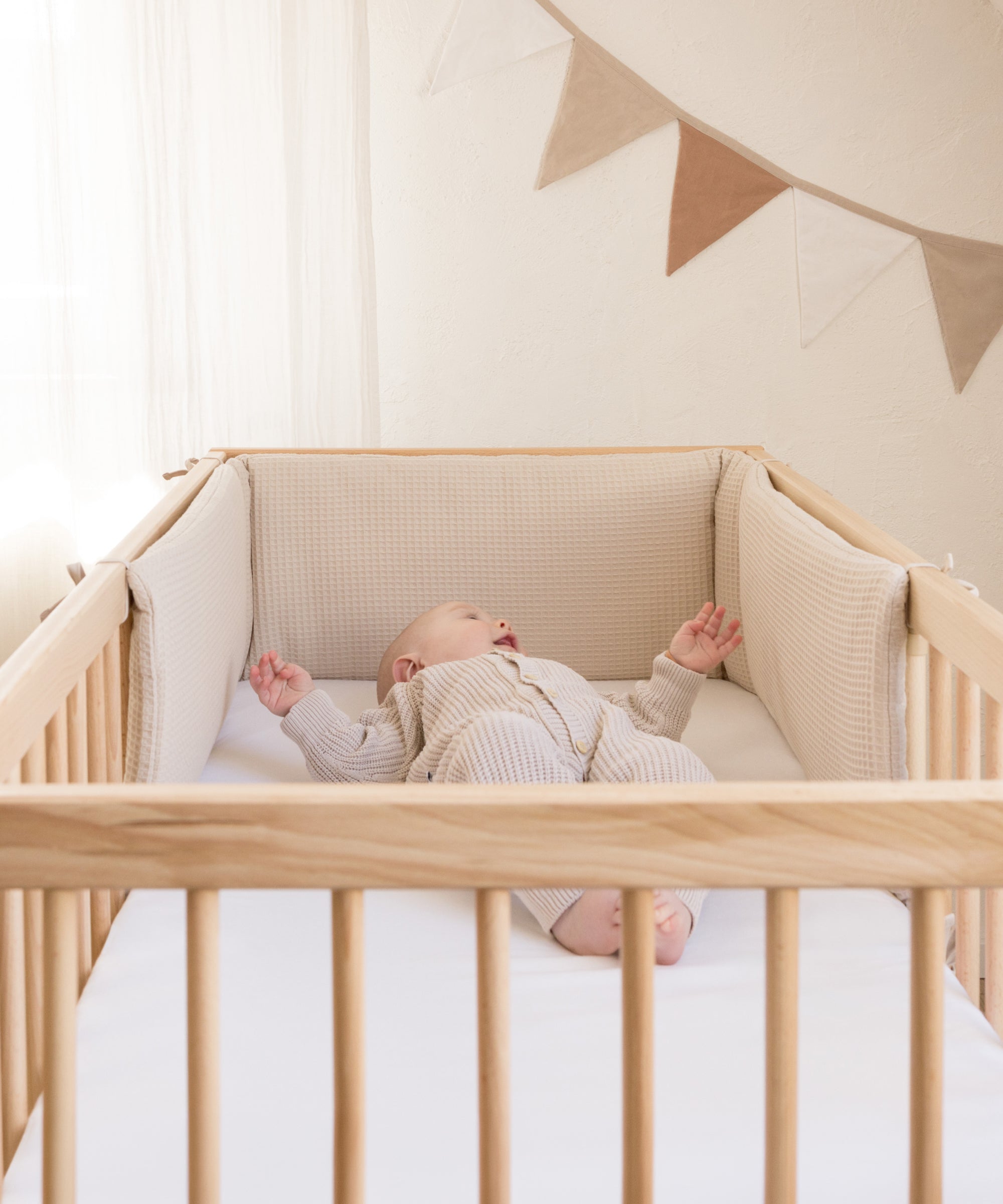 ehrenkind-bettumrandung-f-rs-babybett-waffelpiqu-aus-bio-baumwolle image 4