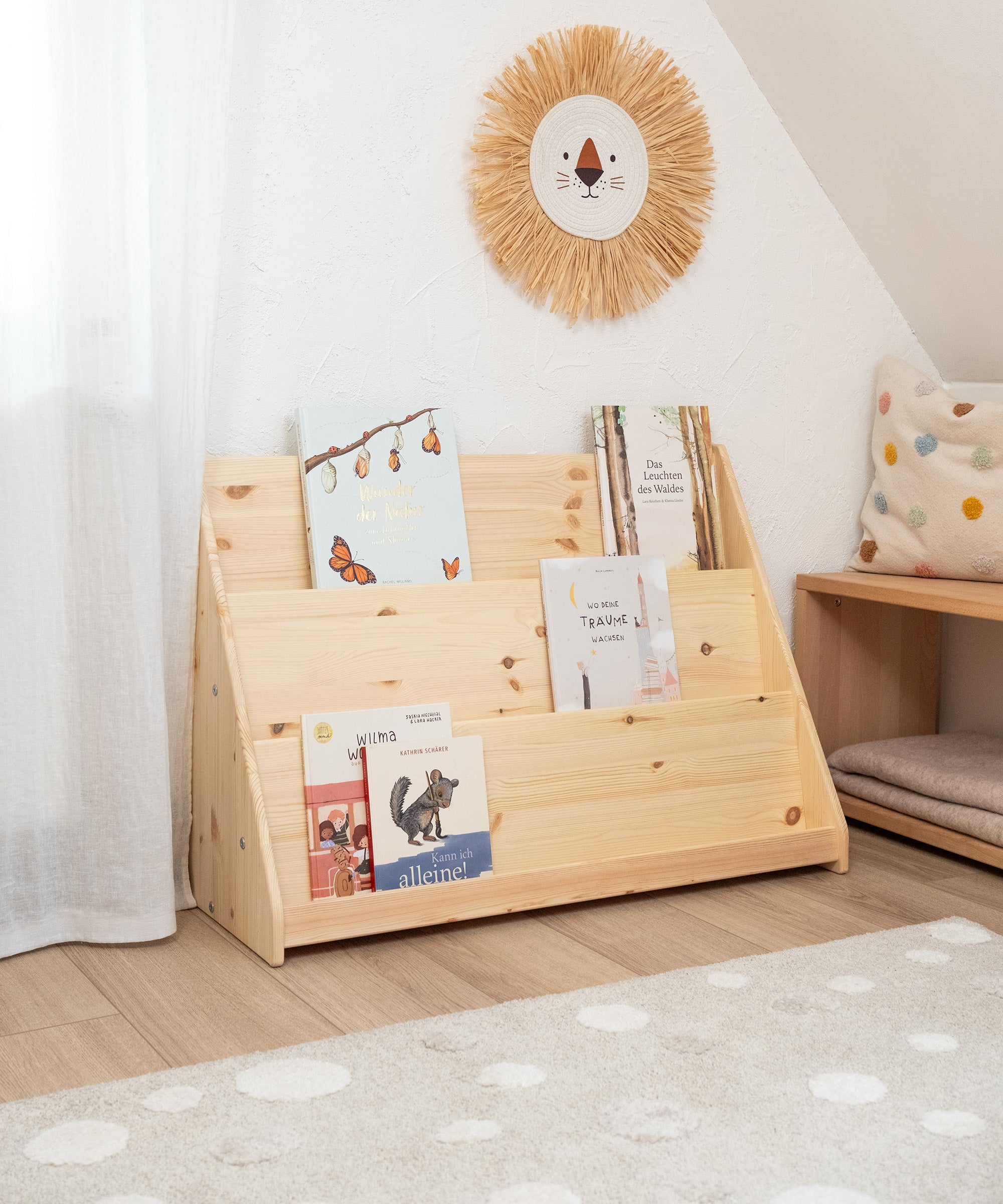 ehrenkind-montessori-b-cherregal-aus-kiefernholz image 2