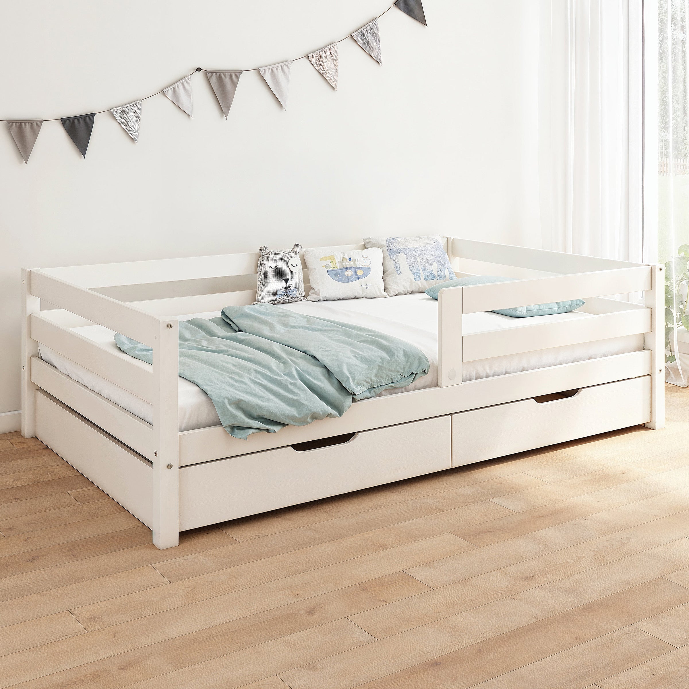 ehrenkind-kinderbett-sona-kiefer-wei-fsc-zertifiziert-mit-rausfallschutz image 2