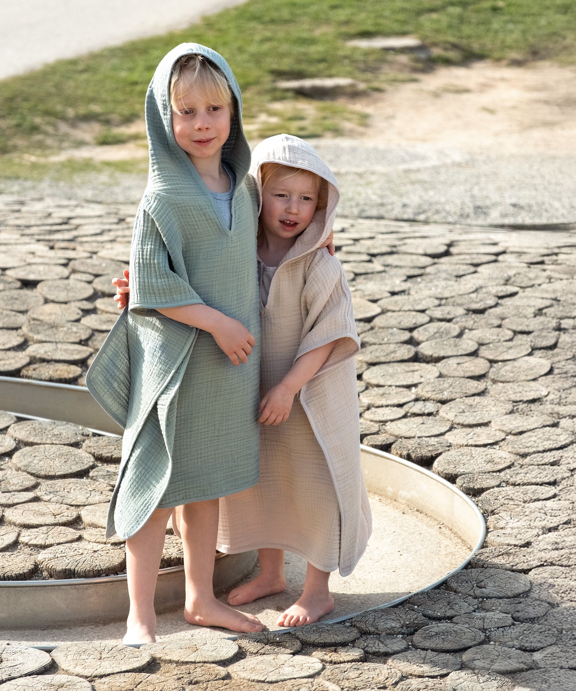 ehrenkind-badeponcho-aus-4-lagigem-bio-musselin-einheitsgr-e image 2