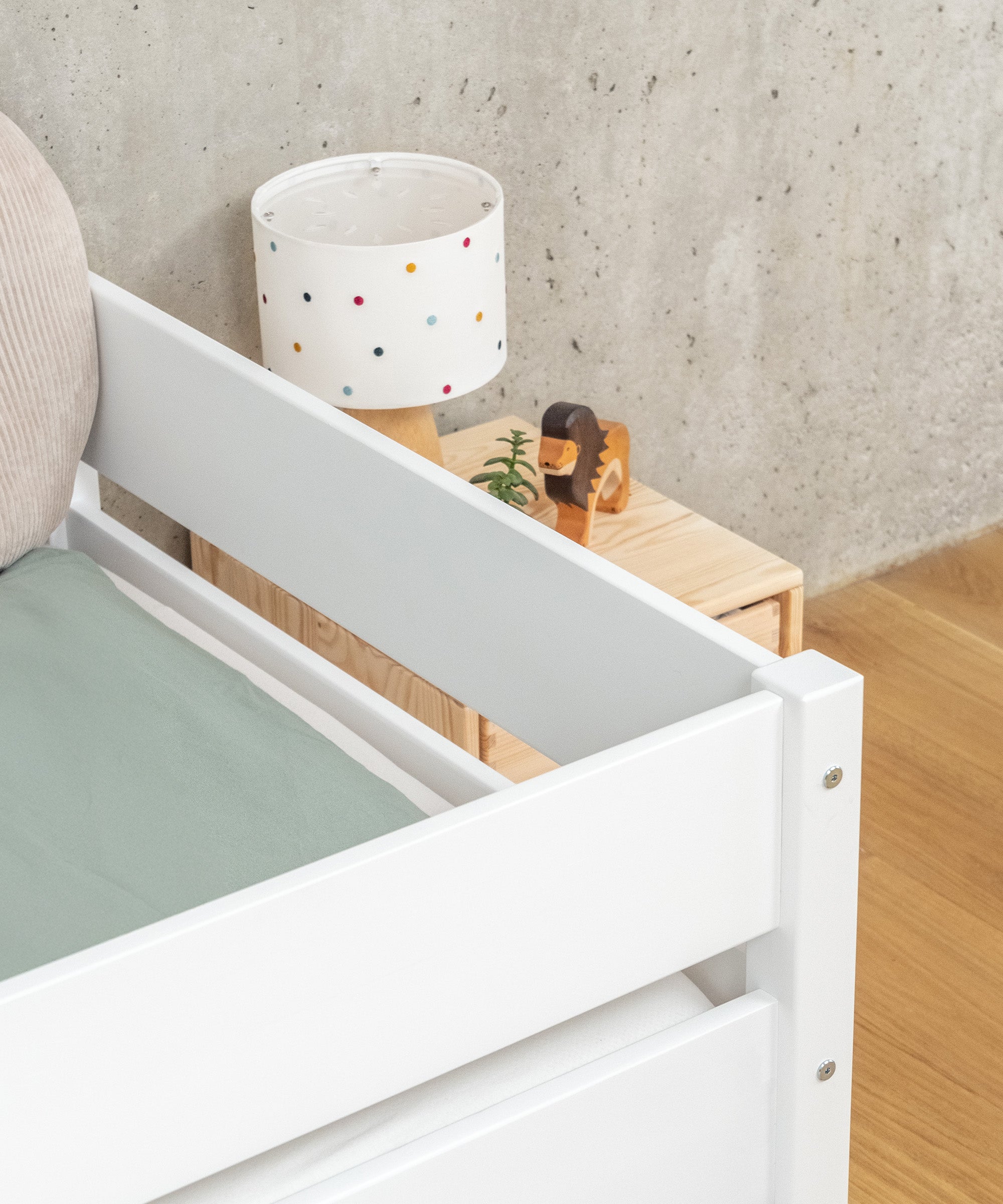 ehrenkind-bodenbett-nova-b-ware-buche-wei-90-200-cm image 5