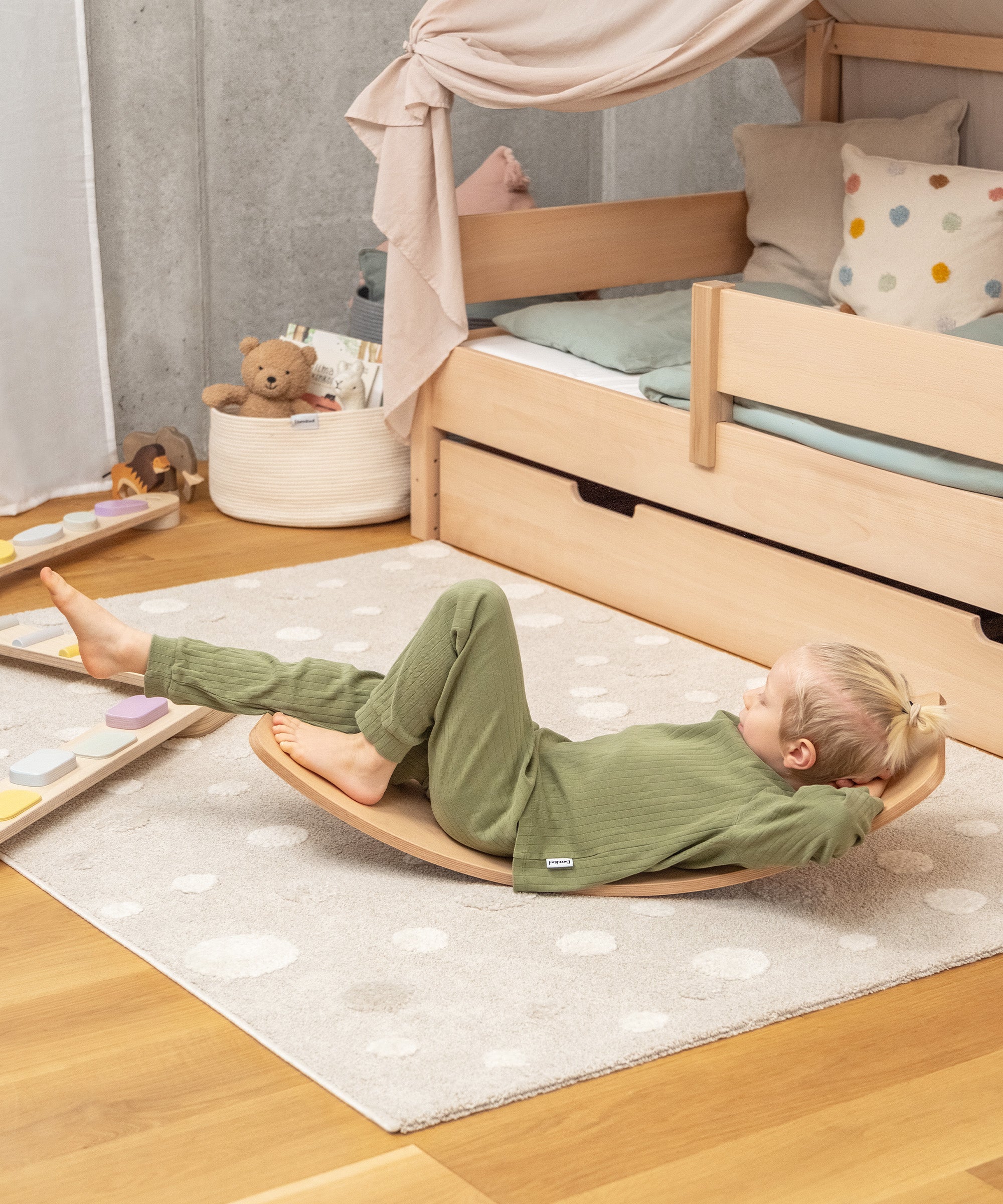 ehrenkind-balanceboard-b-ware-aus-buche image 7
