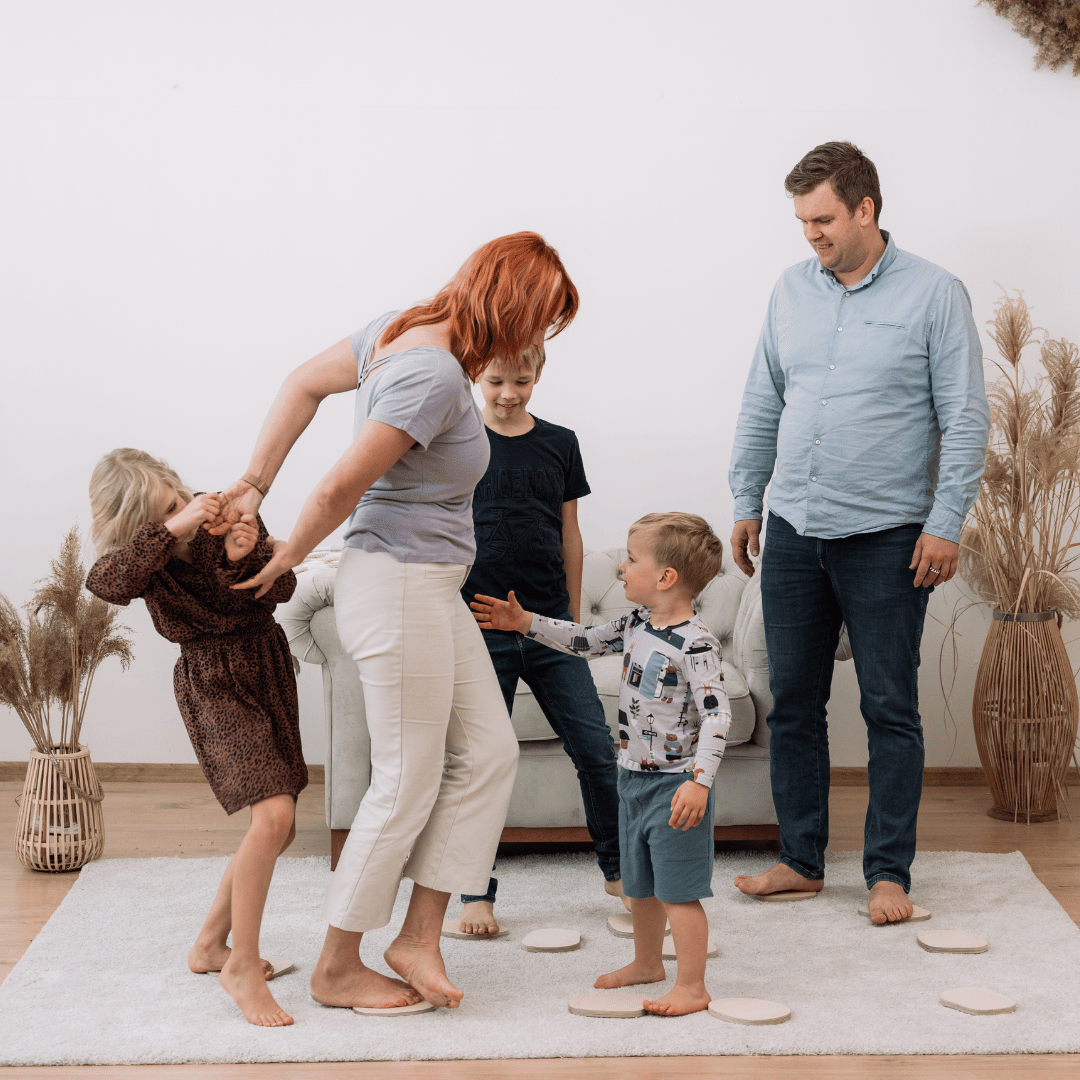 ette-tete-tipi-montessori-balance-trittsteine-farbige-trittsteine image 4