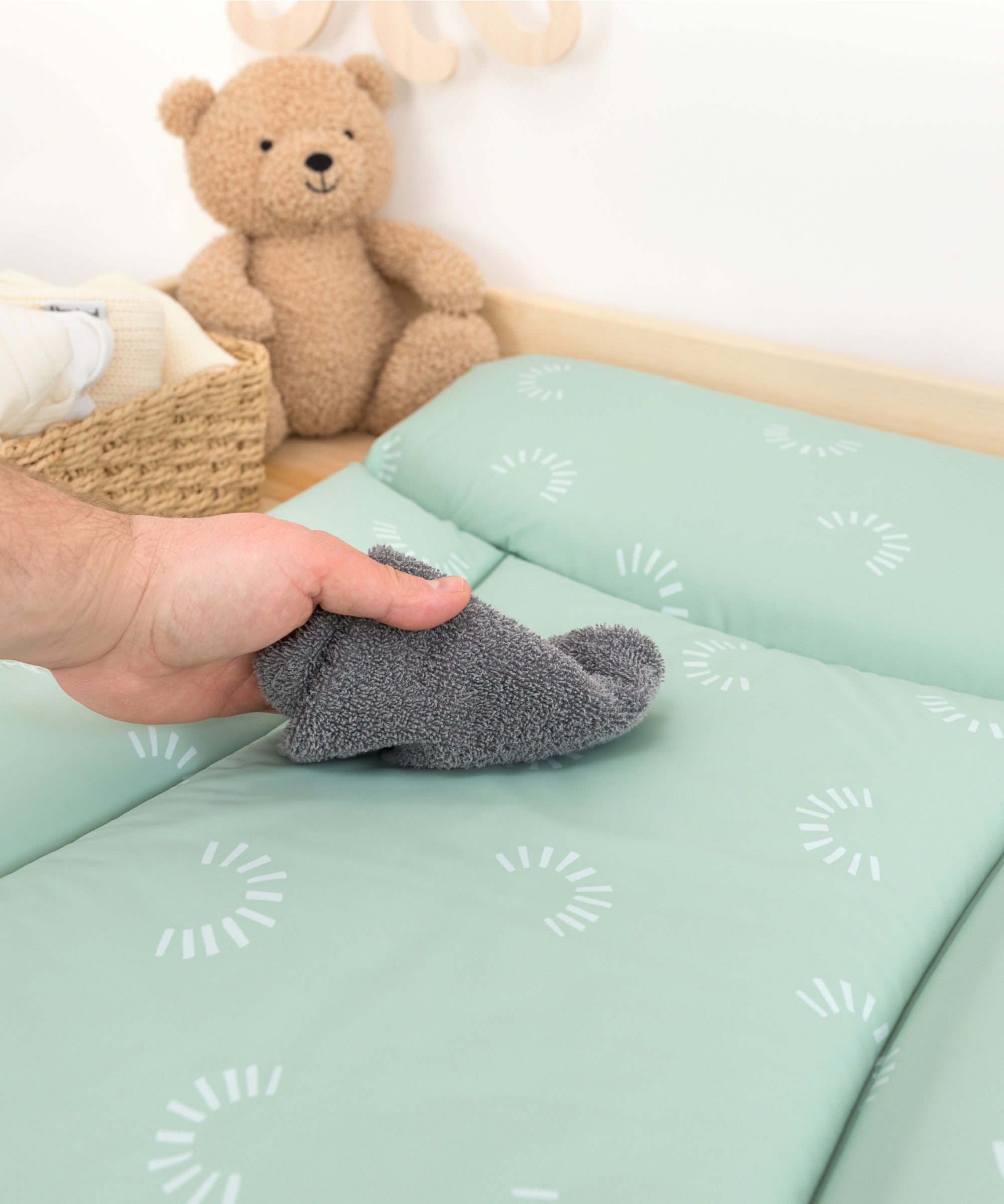 ehrenkind-wickelauflage-abwaschbar-50-70-cm-phthalatfrei-verschiedene-farben-18- image 7