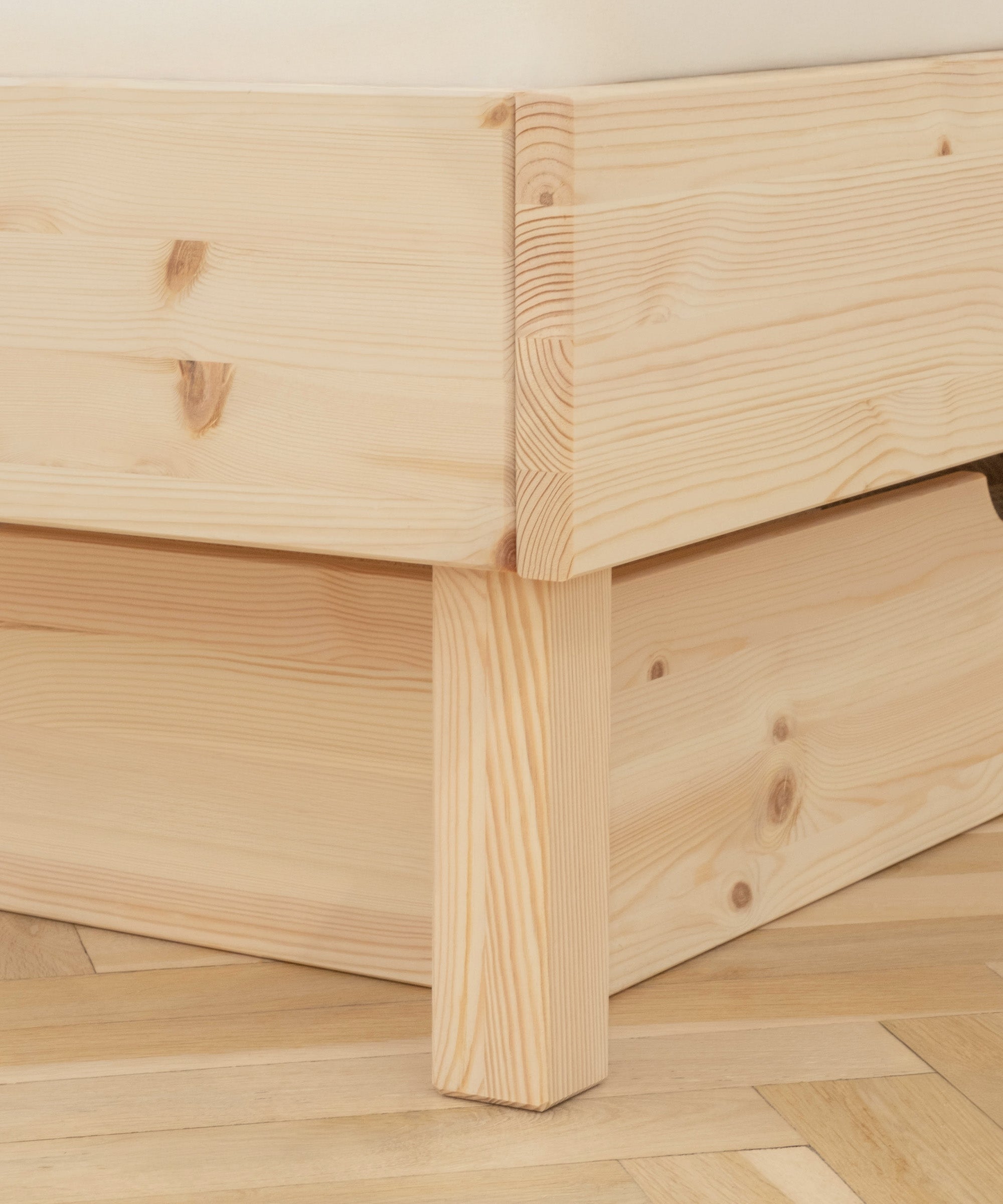 ehrenkind-doppelbett-plano-aus-kiefer-wei-180-200-cm image 5