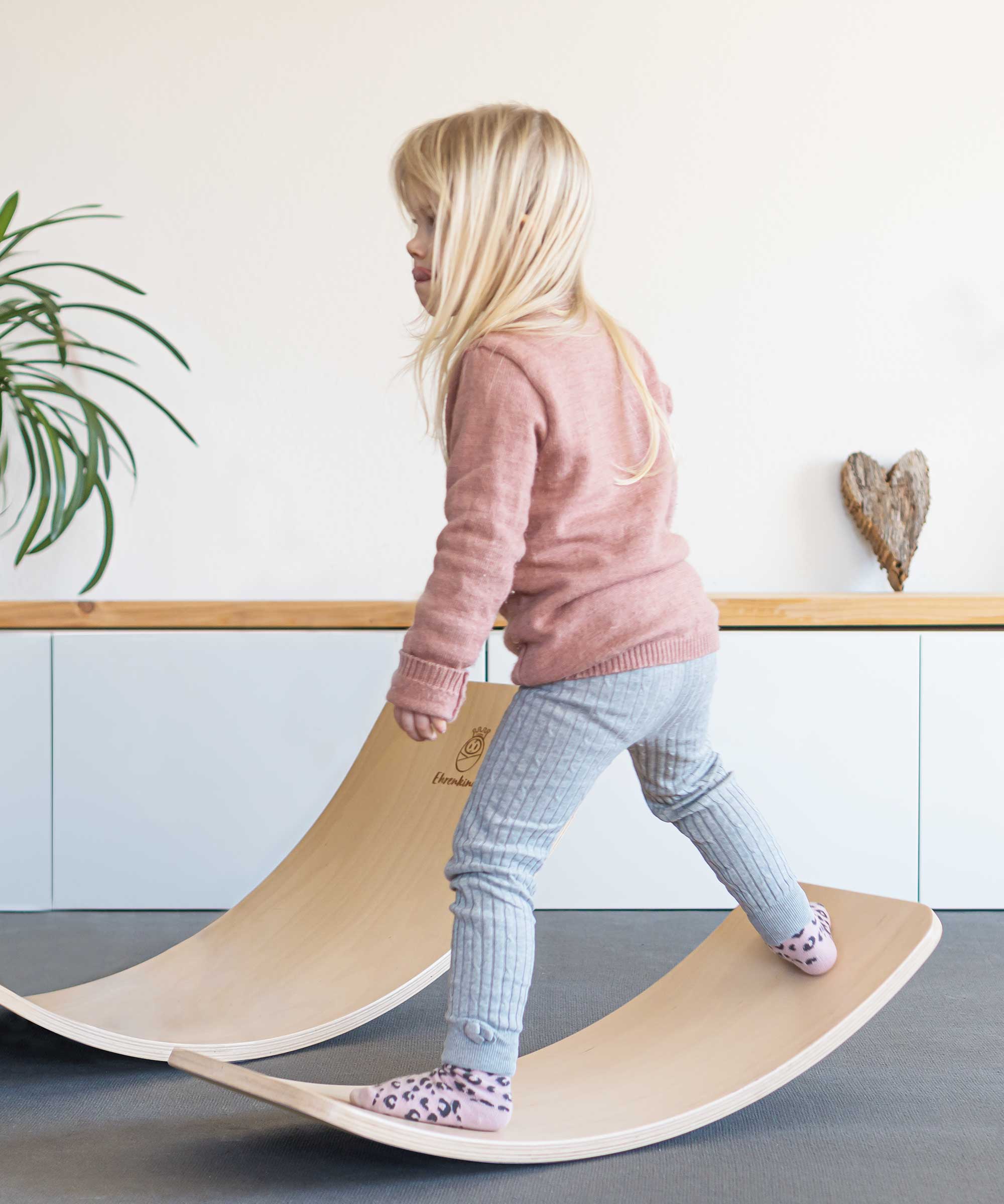 ehrenkind-balanceboard-b-ware-aus-buche-montessori-balancebrett-ohne-filzstreife image 3