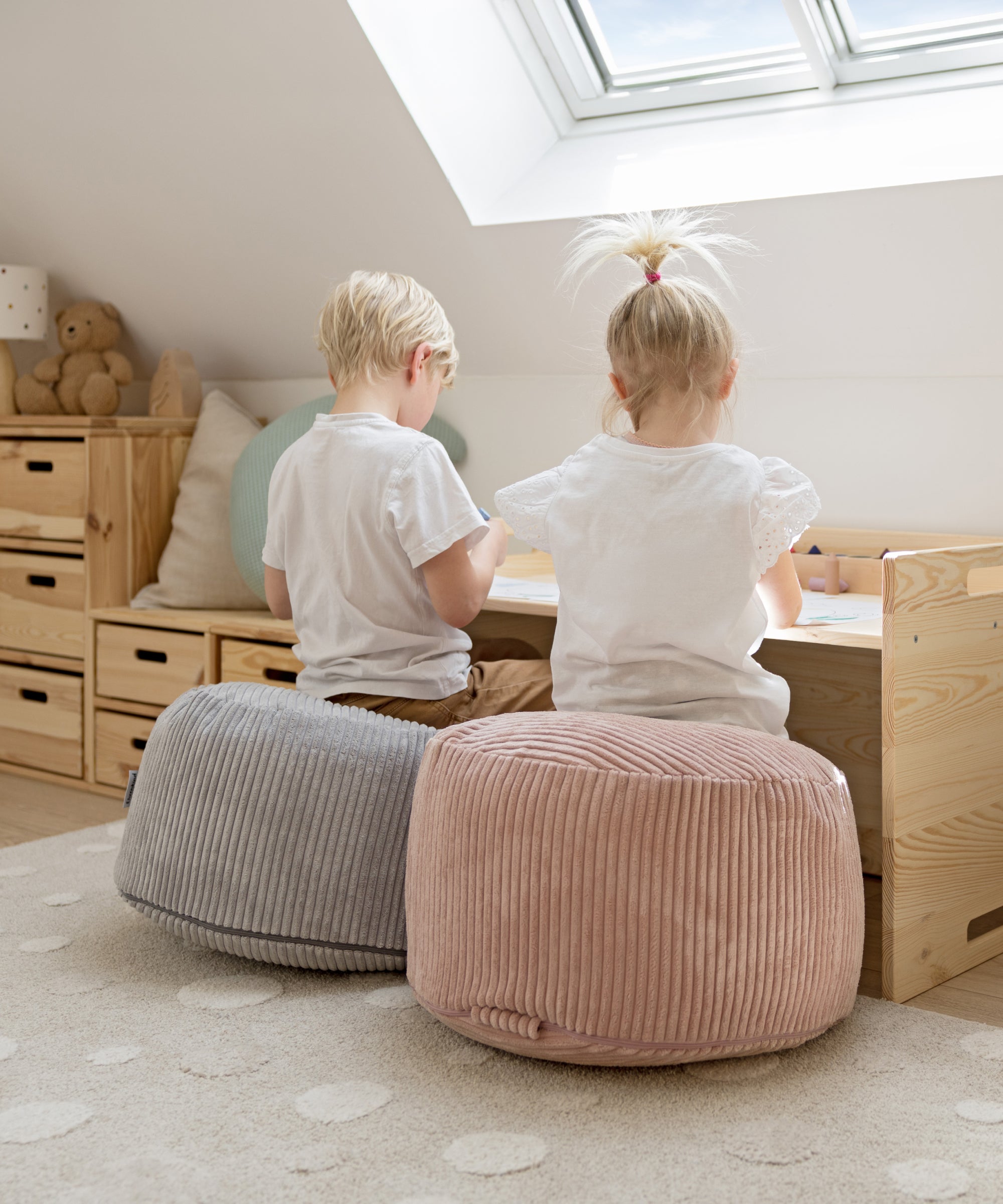 ehrenkind-sitzsack-pouf-rund-runder-pouf-aus-cord-abnehmbarer-bezug-separater-in image 4