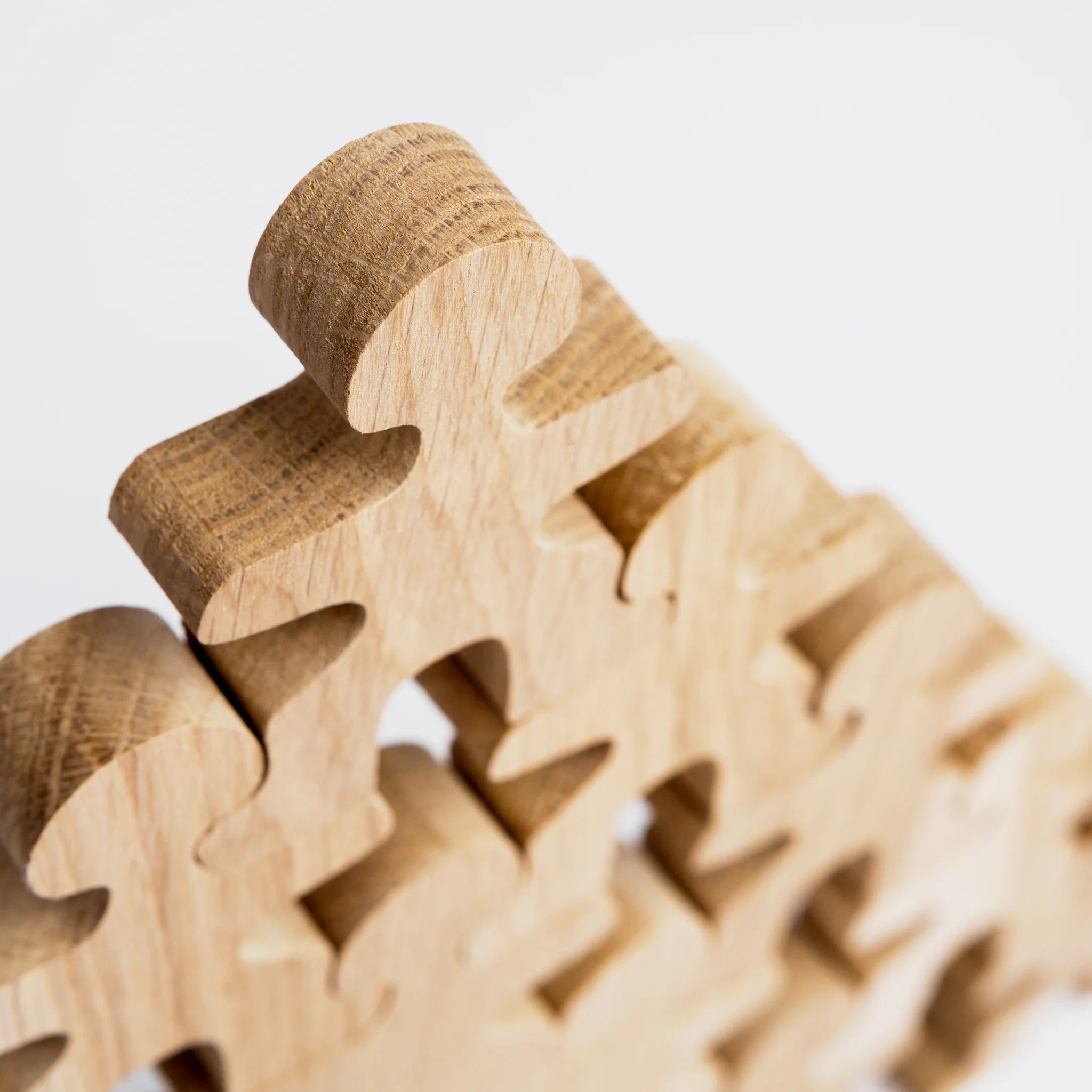 flockmen-montessori-holzspielzeug-set-mit-15-bis-100-teilen-naturbelassenes-holz image 4