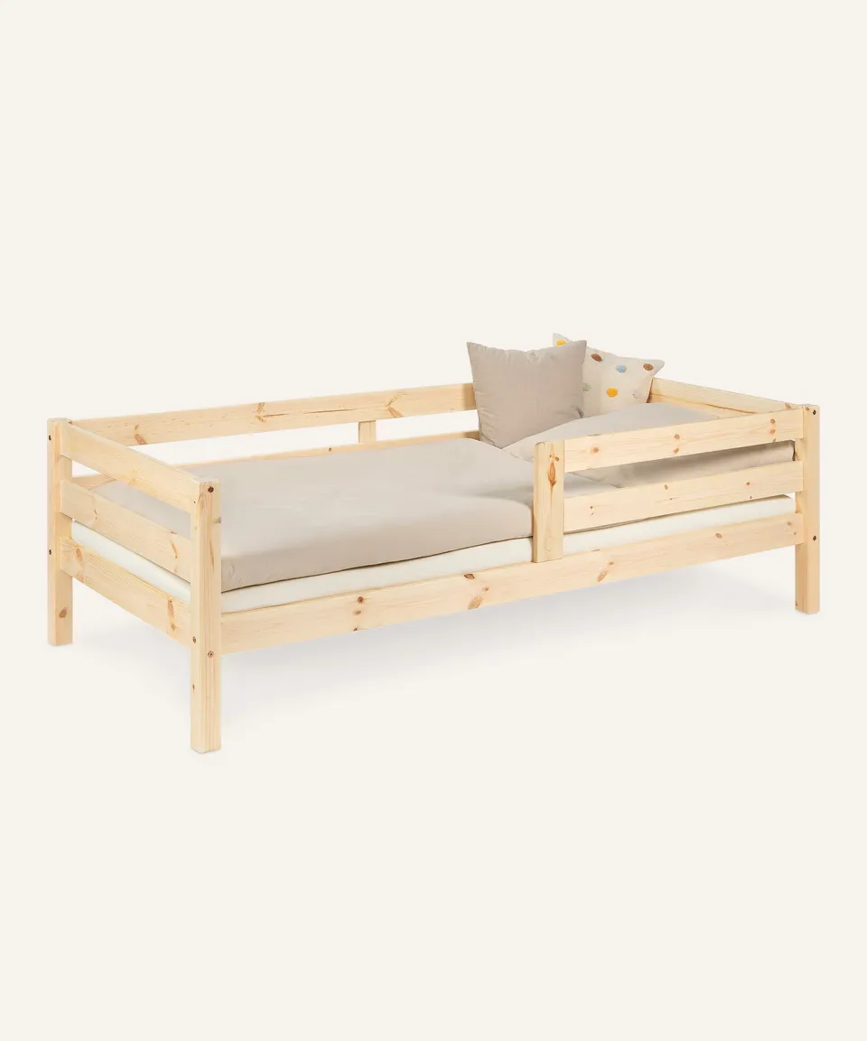 ehrenkind-kinderbett-sona-kiefer-natur-70-140-cm image 1