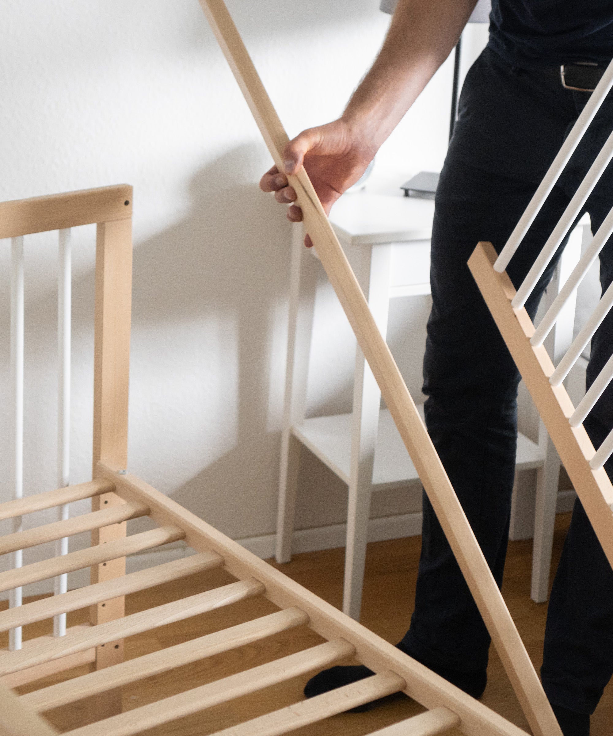 ehrenkind-babybett-pur-h-henverstellbares-gitterbett-aus-buchenholz-natur-wei image 8