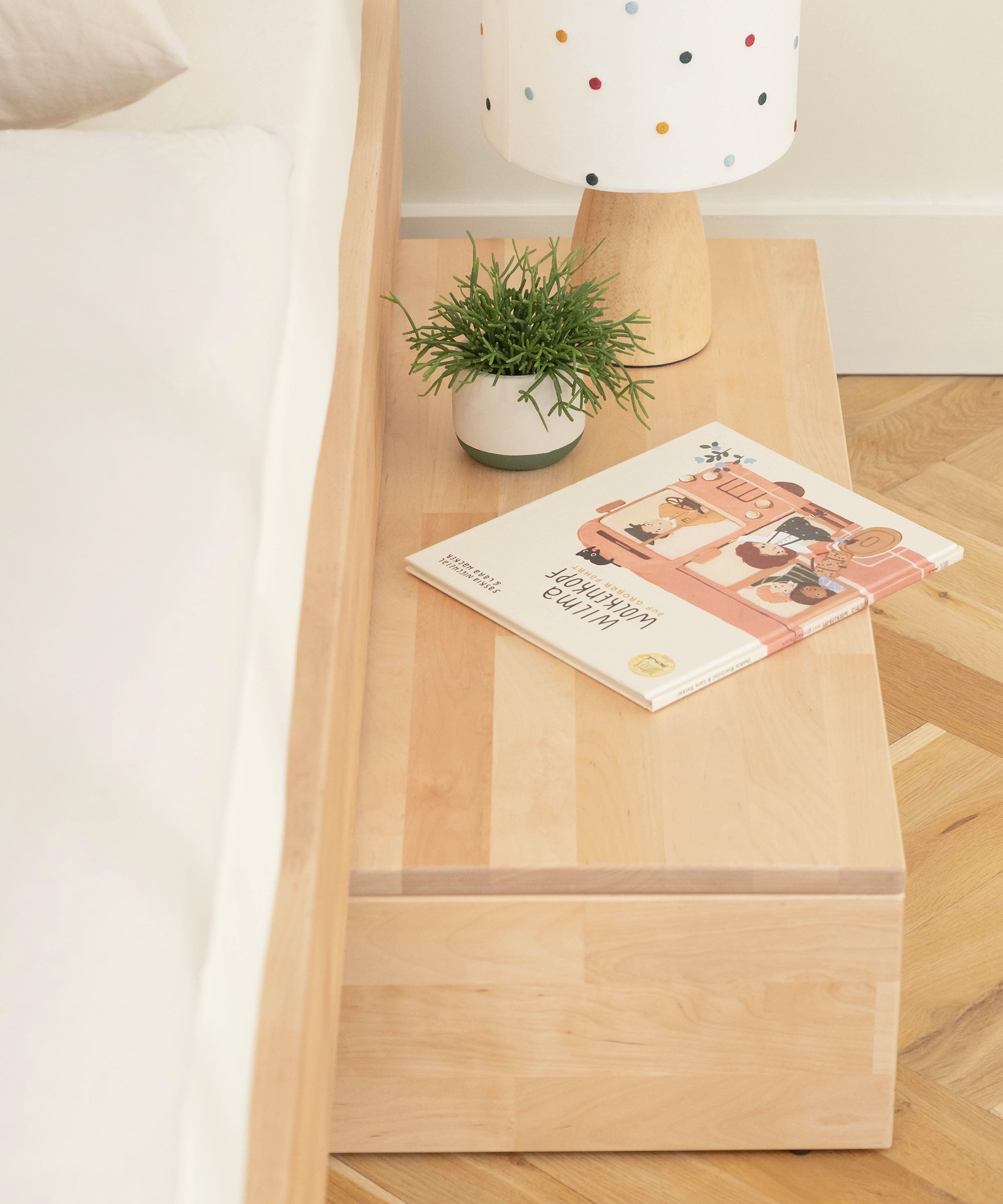 ehrenkind-doppelschublade-plano-aus-massiver-birke-transparent-lackiert-stauraum image 3
