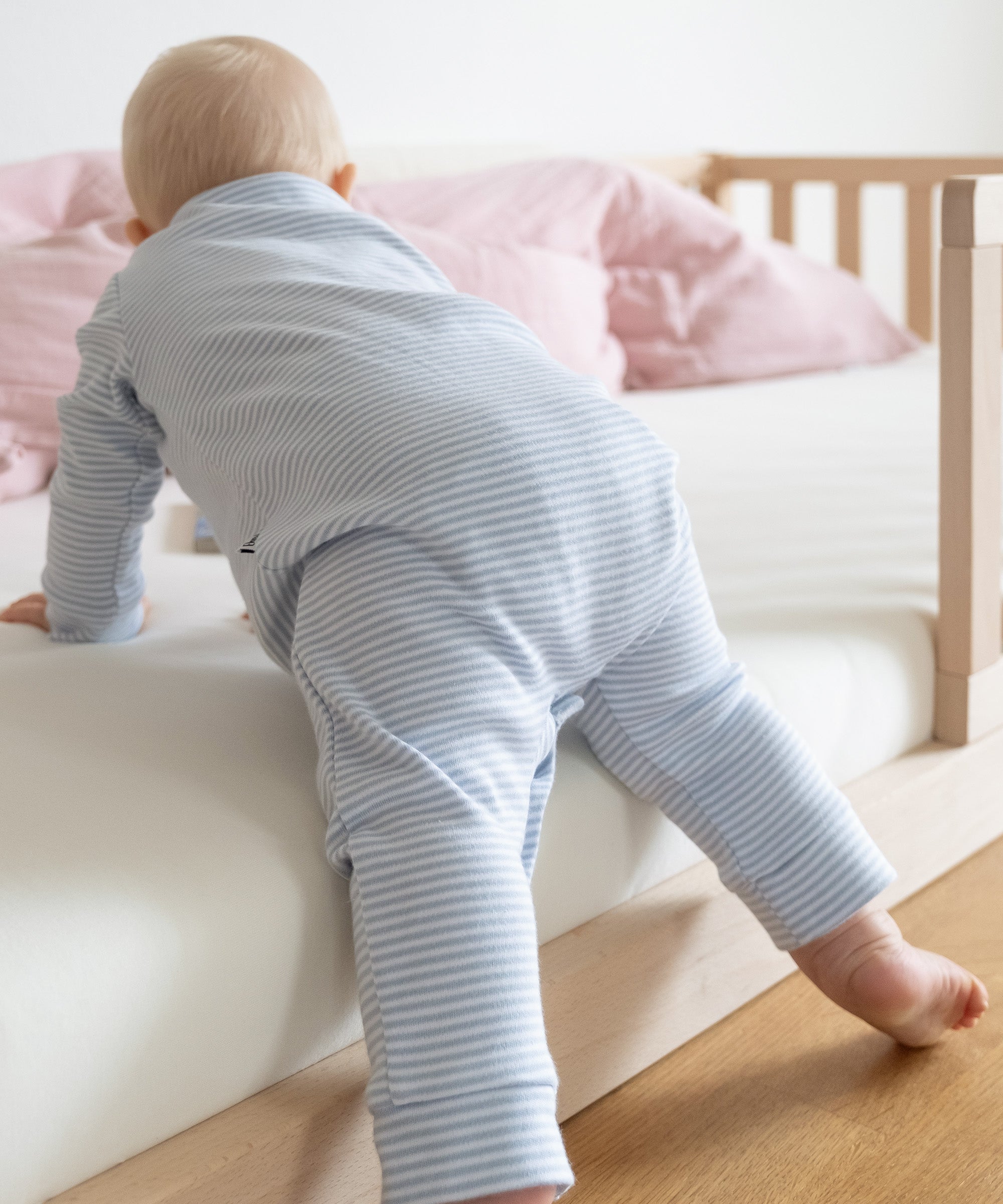 ehrenkind-bodenbett-livo-b-ware-aus-buche-2-in-1-kinderbett-mit-boden-und-standa image 6