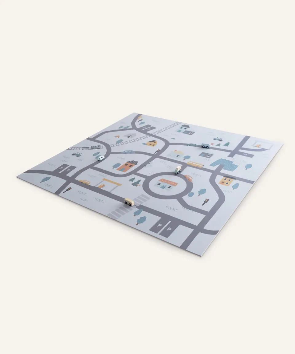 ehrenkind-spielmatte-b-ware-169-5-x-165-5-cm-bis-174-5-x-172-cm-motiv-149-90-uvp image 1