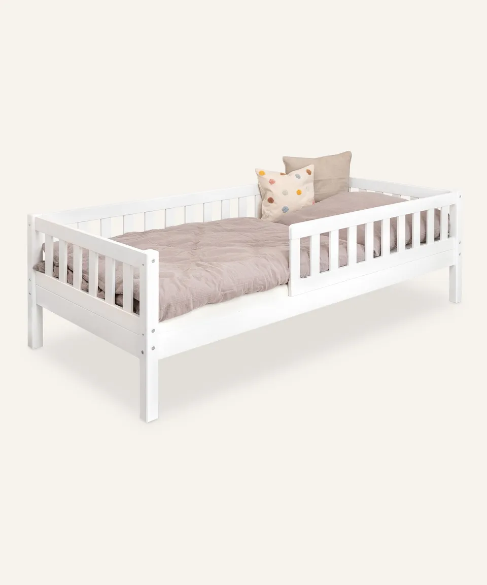 ehrenkind-kinderbett-lille-b-ware-kiefer-wei-90-200-cm image 1