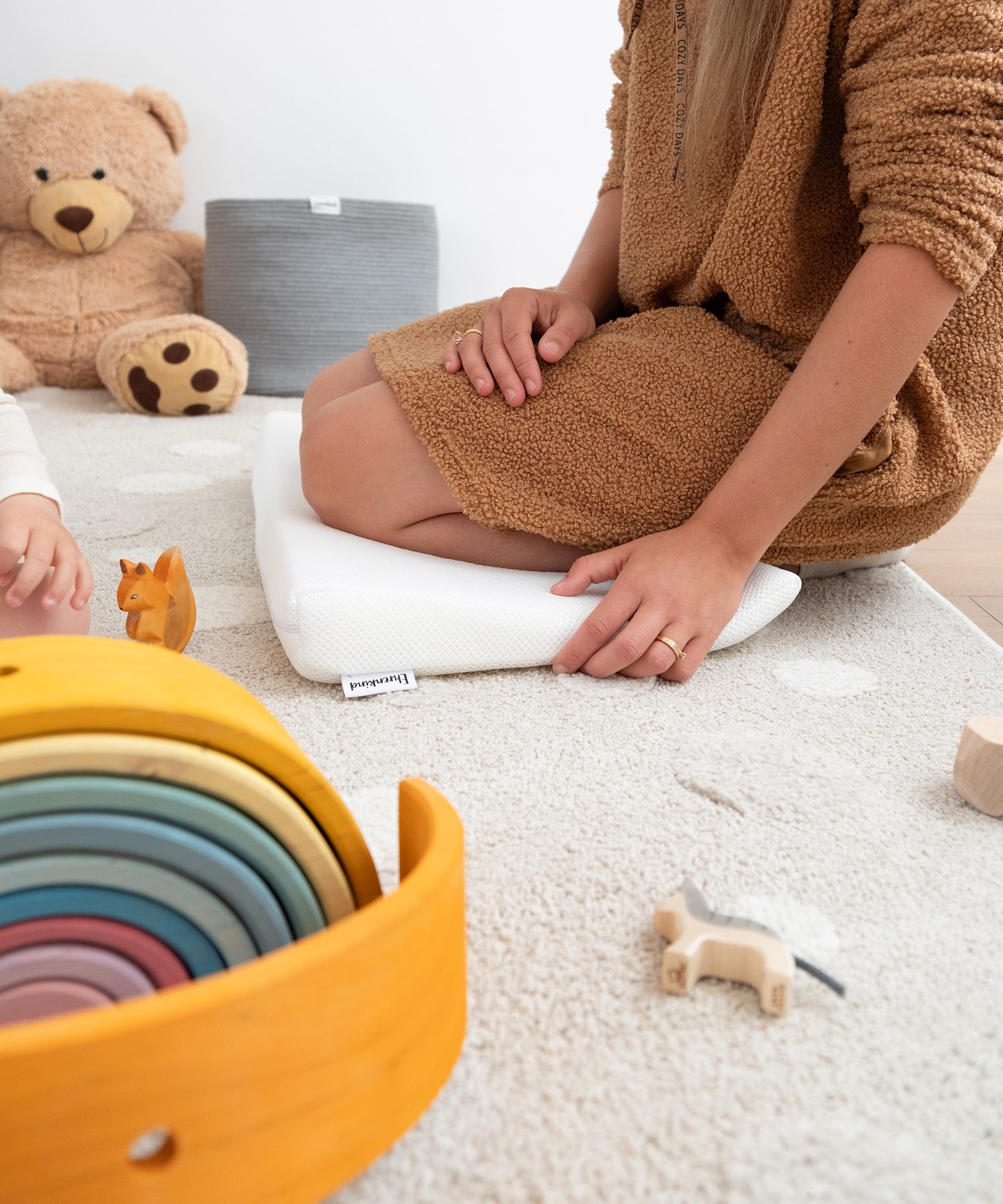 ehrenkind-keilkissen-lille-als-b-ware-sitz-und-lagerungskissen-f-r-kinder image 8