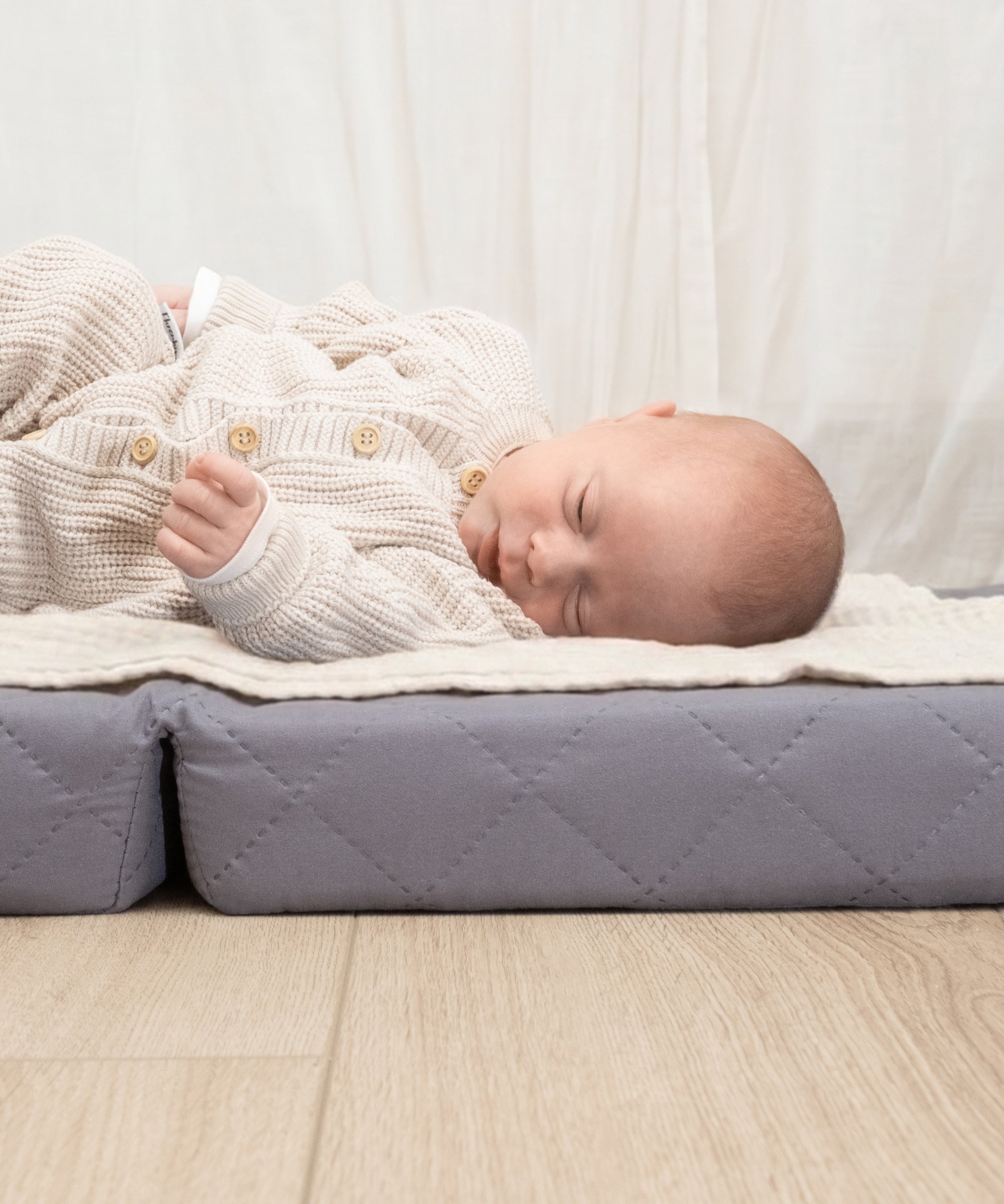 ehrenkind-reisematratze-60x120-cm-faltbare-baby-und-kindermatratze-mit-tragetasc image 8