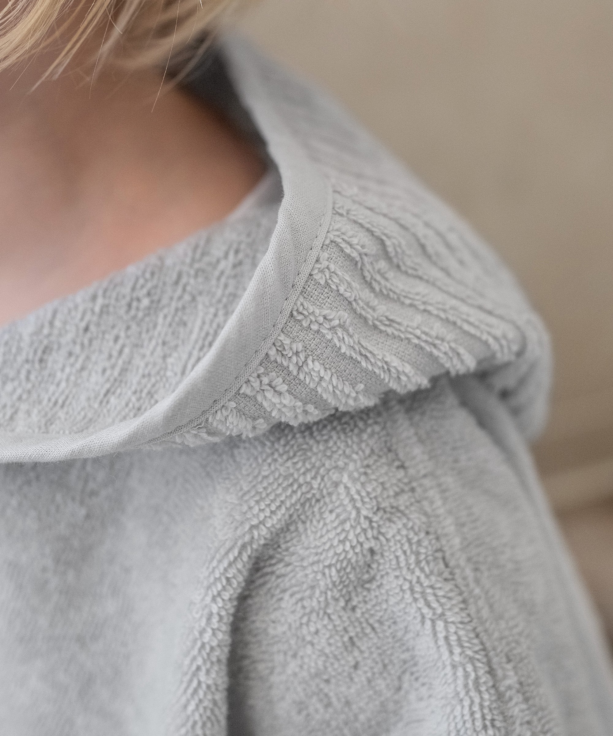 ehrenkind-badeponcho-b-ware-aus-frottee-mit-m-glichen-kosmetischen-m-ngeln-voll- image 5